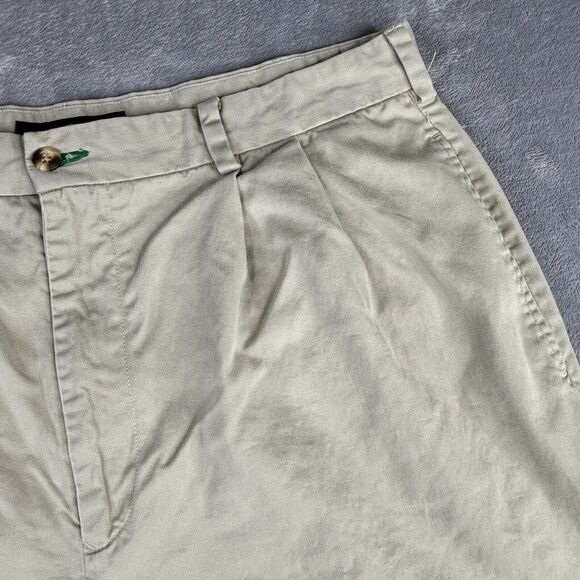 Tommy Hilfiger Pleated Shorts Mens 36x7 90s Lion Crest Twill Tan‎ Khaki Chino - Picture 4 of 11